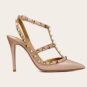 Valentino Rockstud Pumps